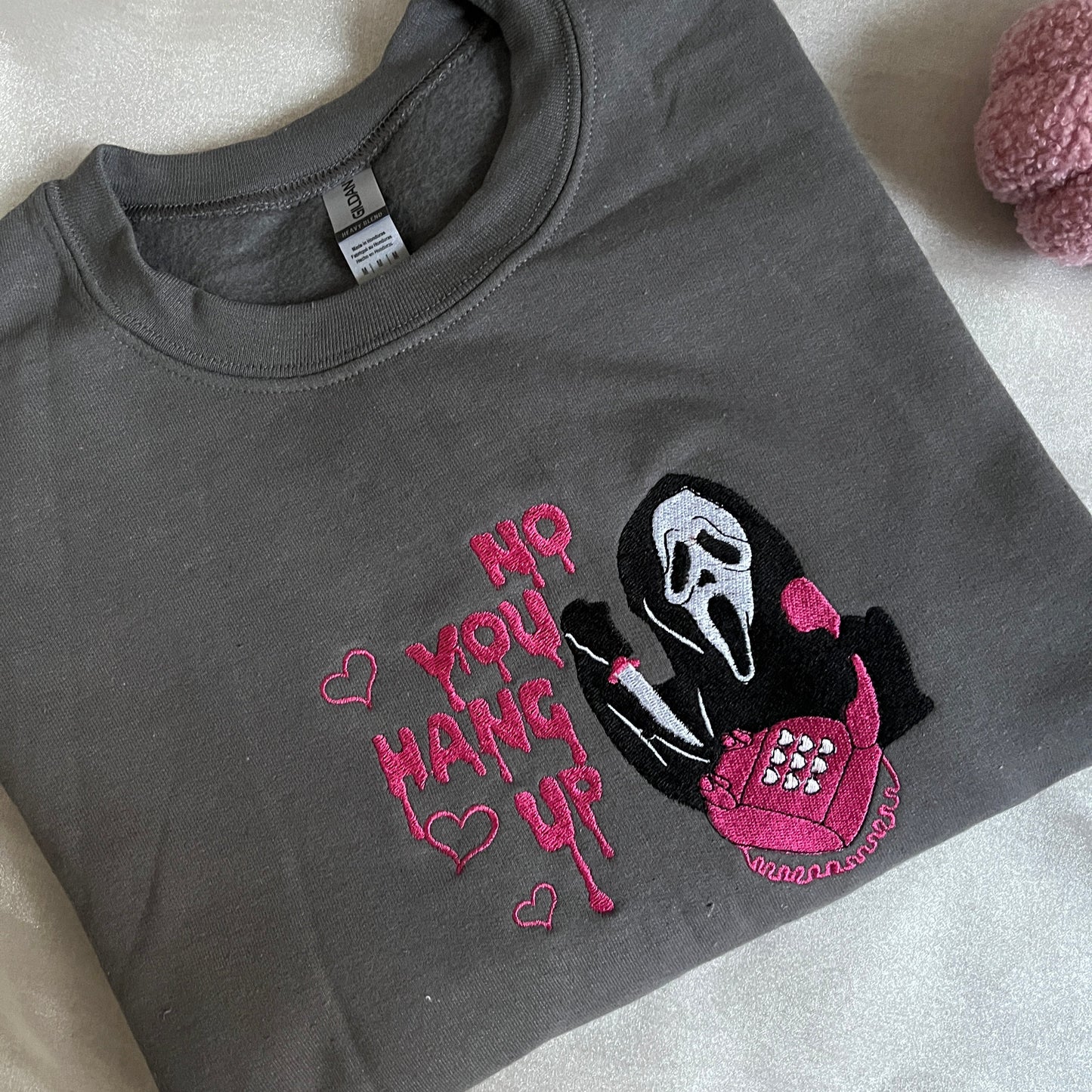 Gray sweatshirt with a halloween embroidered design 